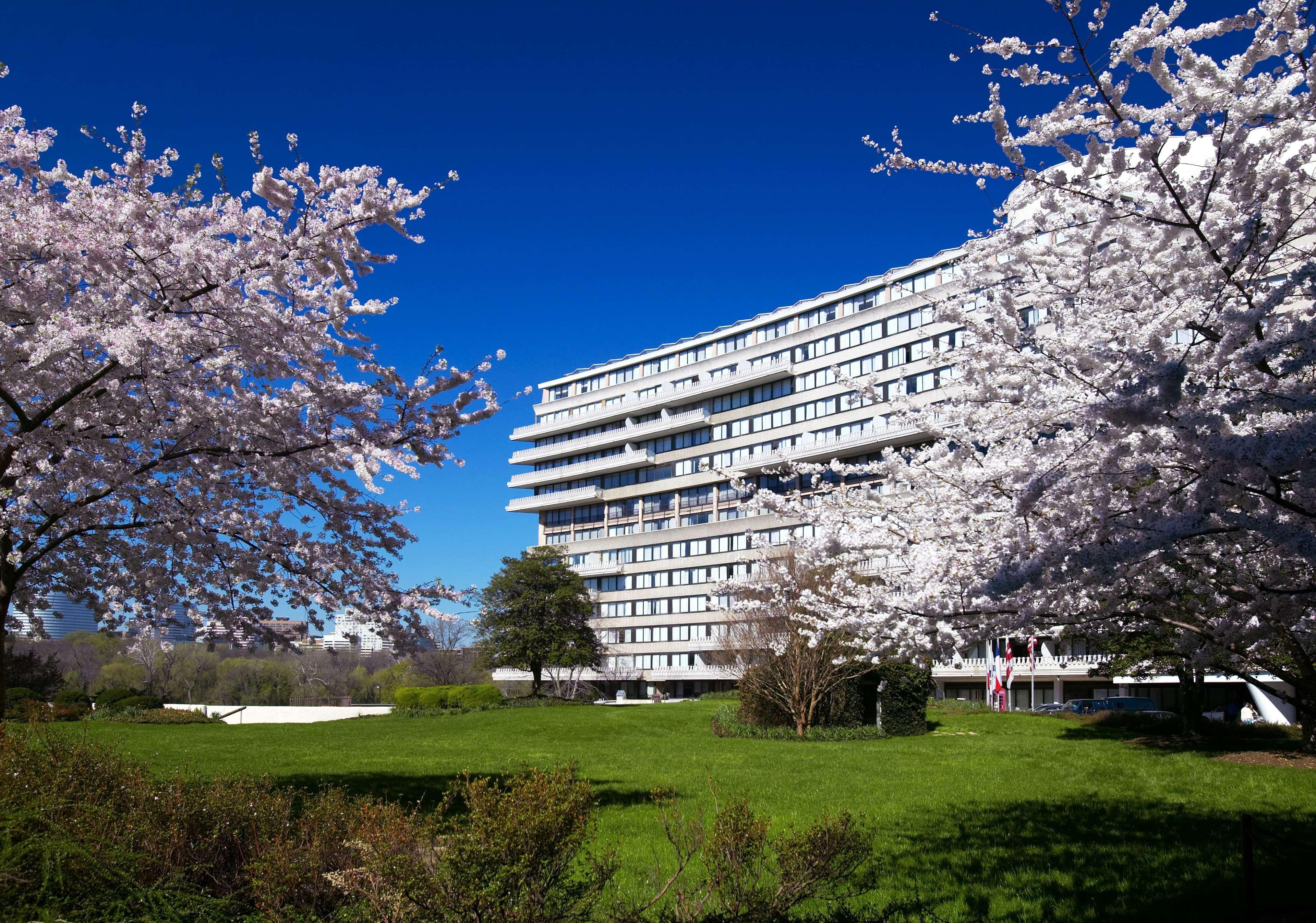 Hotel The Watergate Georgetown 5*